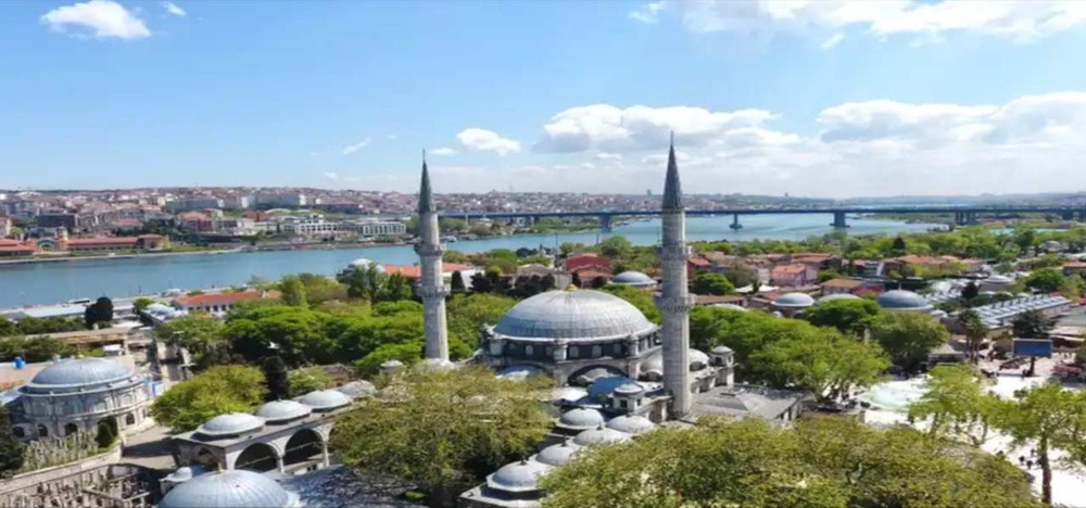 معرفی مناطق شهر استانبول - مقالات حامی هلدینگ - نمایی از منطقه سلطان ایوپ استانبول ترکیه