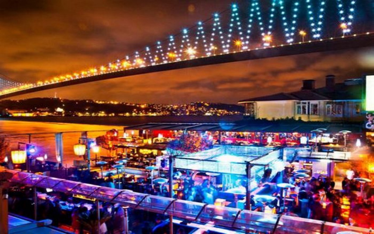 بهترین رستوران ها و کلاب های استانبول - مقالات حامی هلدینگ - کلاب رینا استانبول